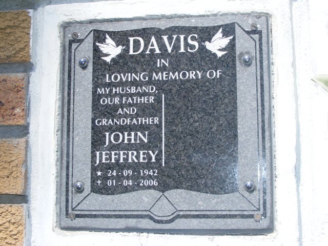 DAVIS John Jeffrey 1942-2006