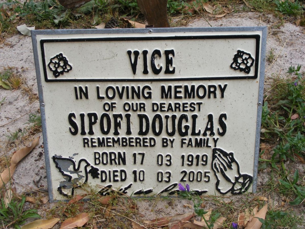 DOUGLAS Sipofi 1919-2005