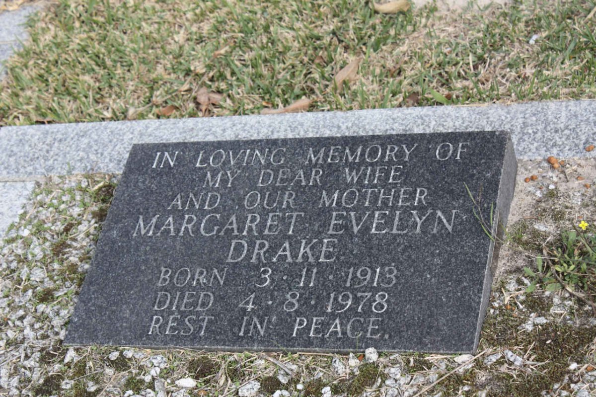 DRAKE Margaret Evelyn 1913-1978