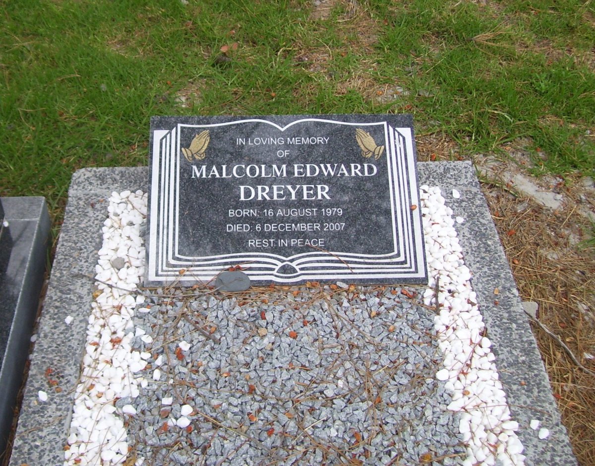DREYER Malcolm Edward 1979-2007