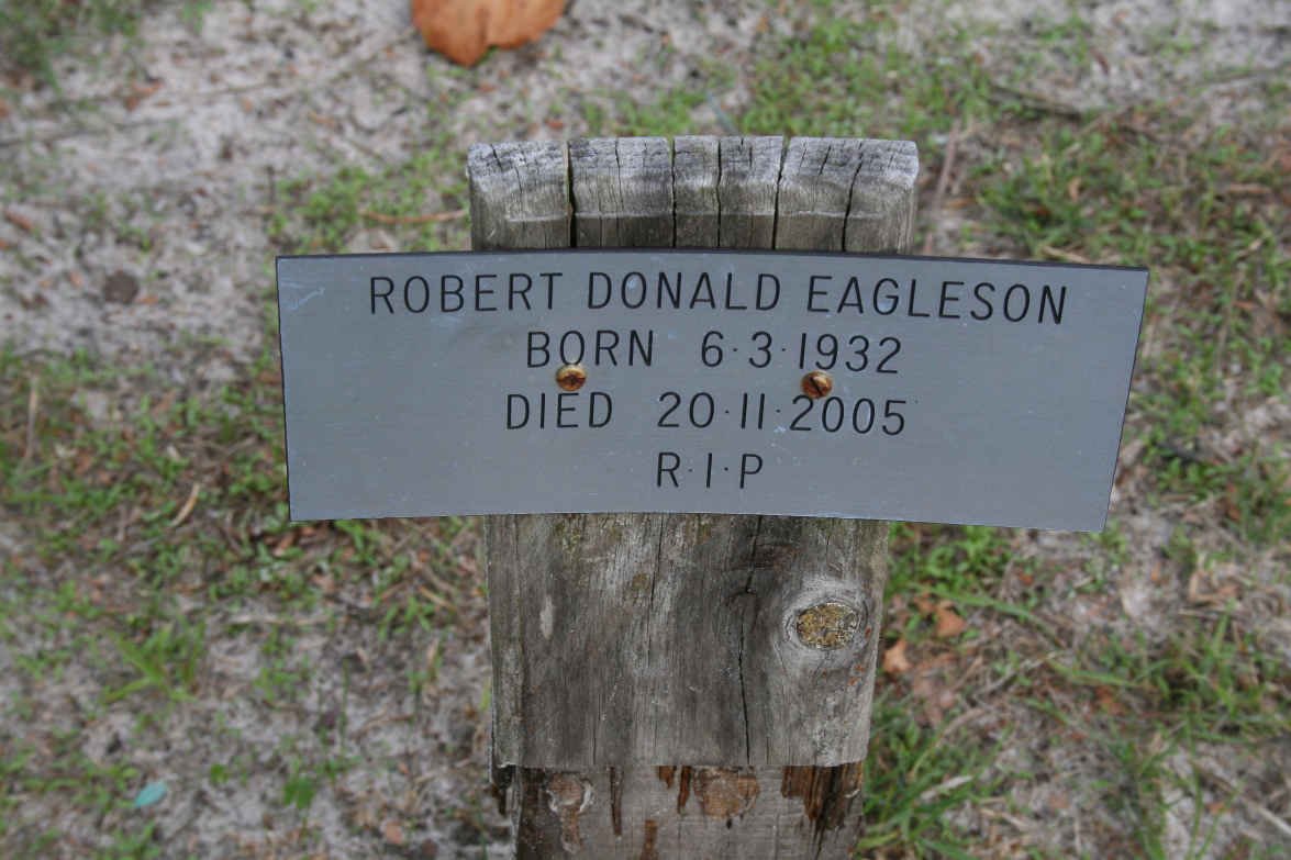 EAGLESON Robert Donald 1932-2005