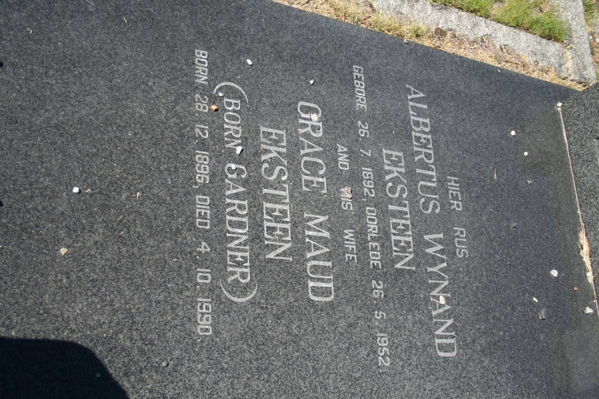 EKSTEEN Albertus Wynand 1892-1952 &amp; Grace Maud GARDNER 1896-1990