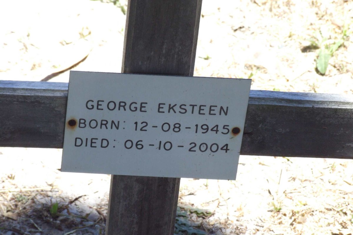 EKSTEEN George 1945-2004
