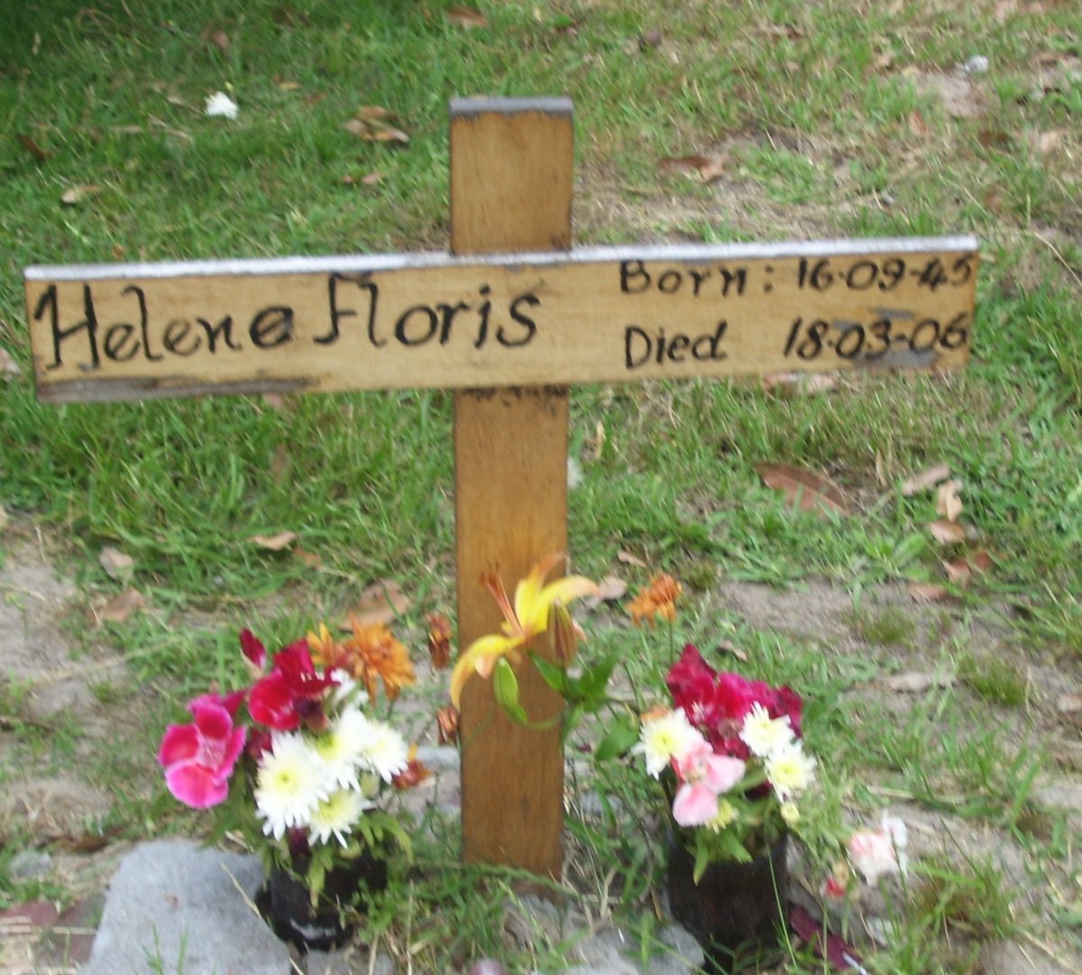 FLORIS Helene 1945-2006