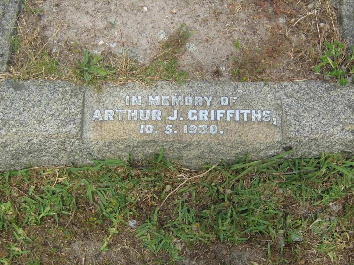 GRIFFITHS Arthur J. -1938