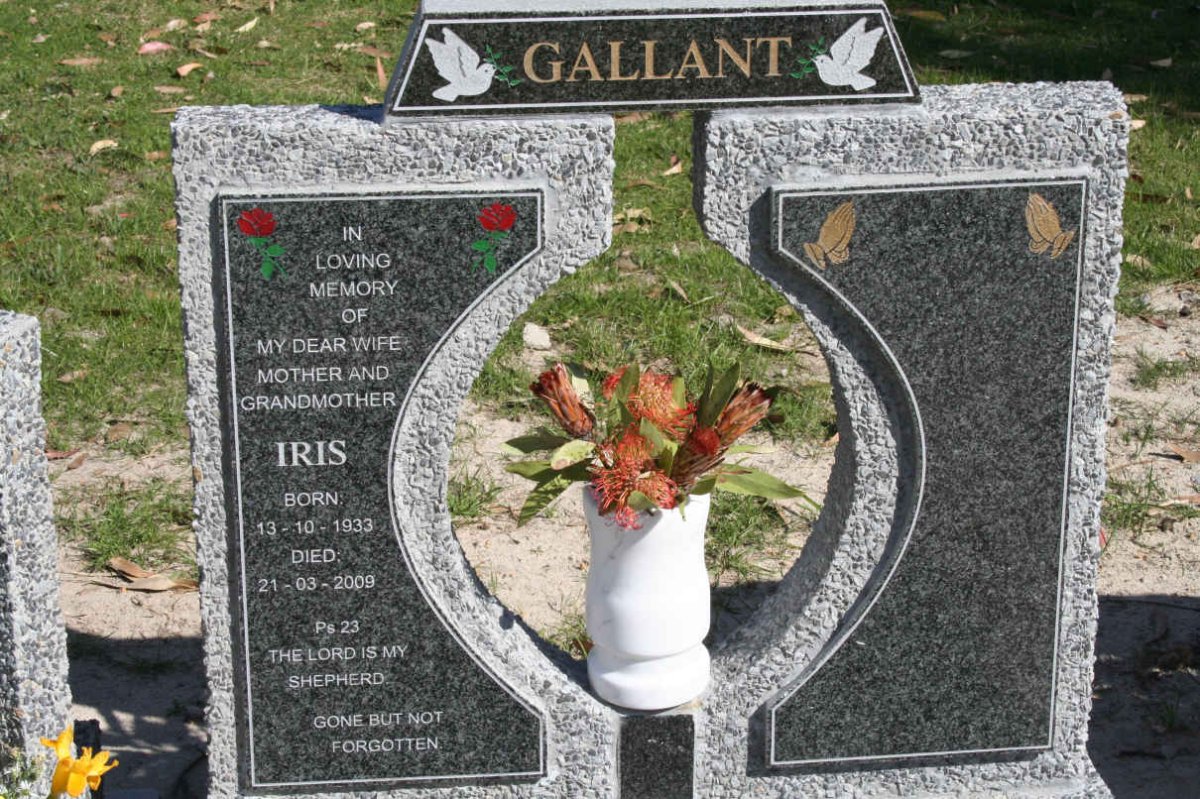 GALLANT Iris 1933-2009