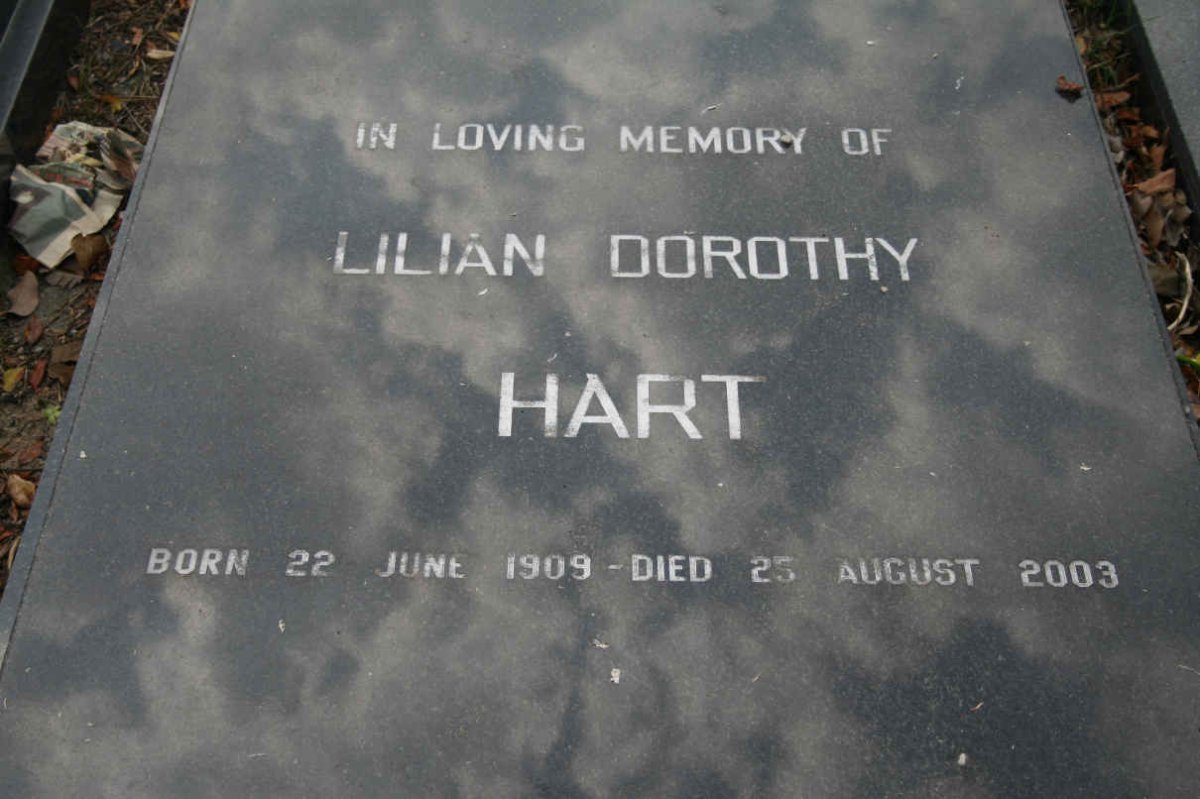 HART Lilian Dorothy 1909-2003
