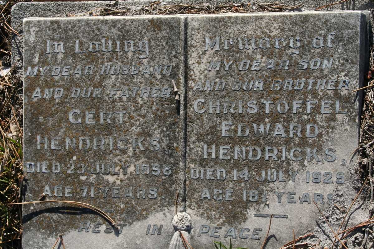 HENDRICKS Gert -1958 :: HENDRICKS Christoffel Edward -1925