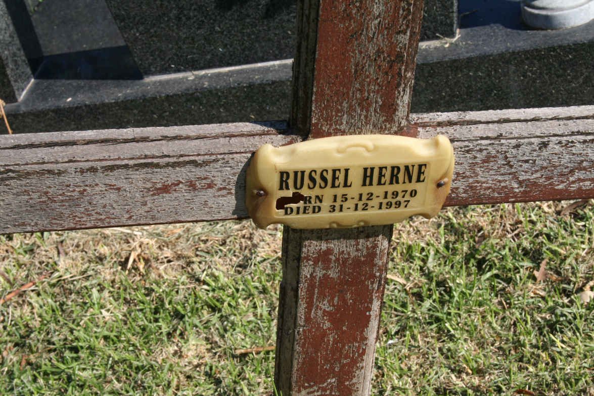 HERNE Russel 1970-1997