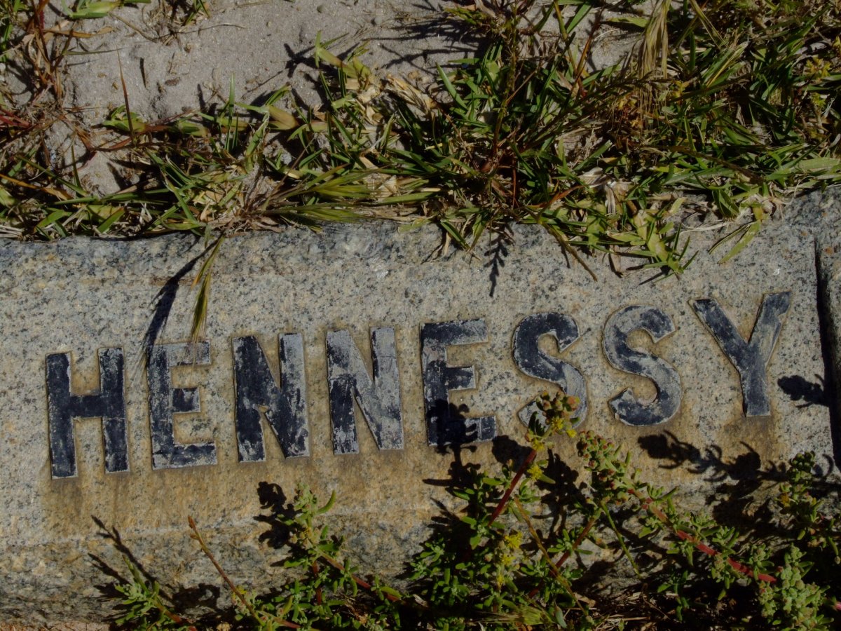 HENNESSY ?
