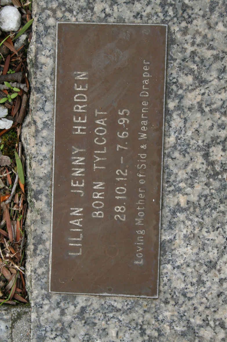 HERDEN  Lilian Jenny nee TYLCOAT 1912-1995