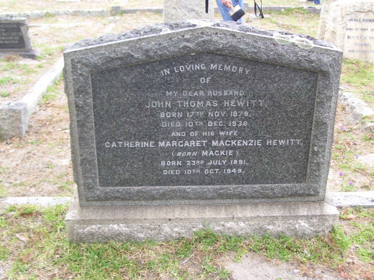 HEWITT John Thomas 1879-1938 &amp; Catherine Margaret Mackenzie MACKIE 1881-1949