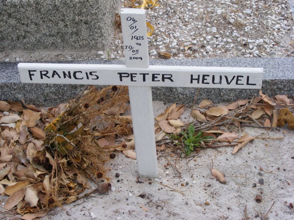 HEUVEL Francis Peter 1923-2009