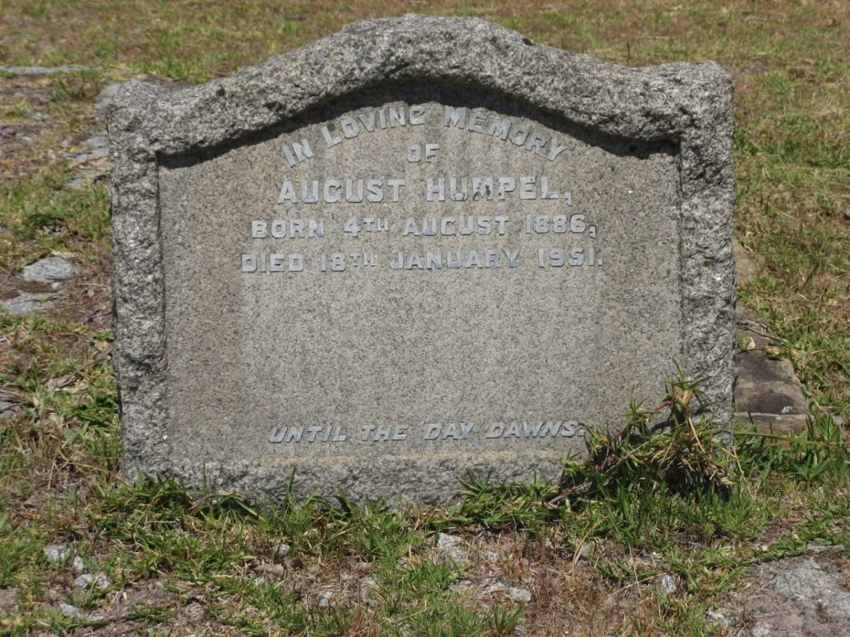 HUMPEL August 1886-1951