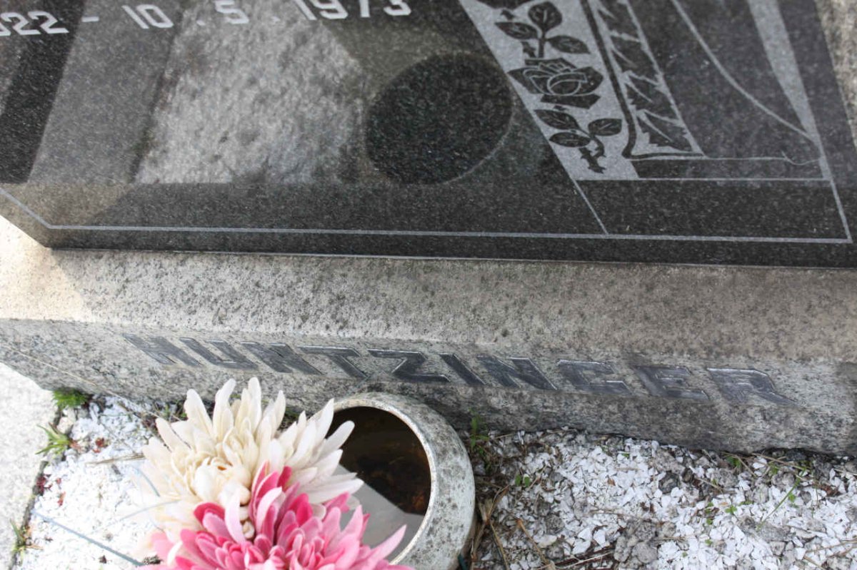 HUNTZINGER Marie José nee BULCKE 1922-1973