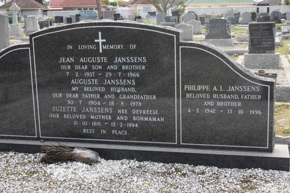 JANSSENS Auguste 1904-1978 &amp; Suzette DEVREESE 1916-1994 :: JANSSENS Jean Auguste 1937-1966 :: JANSSENS Philippe A.L. 1942-19