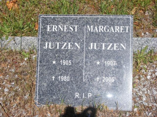 JUTZEN Ernest 1905-1980 &amp; Margaret 1907-2006