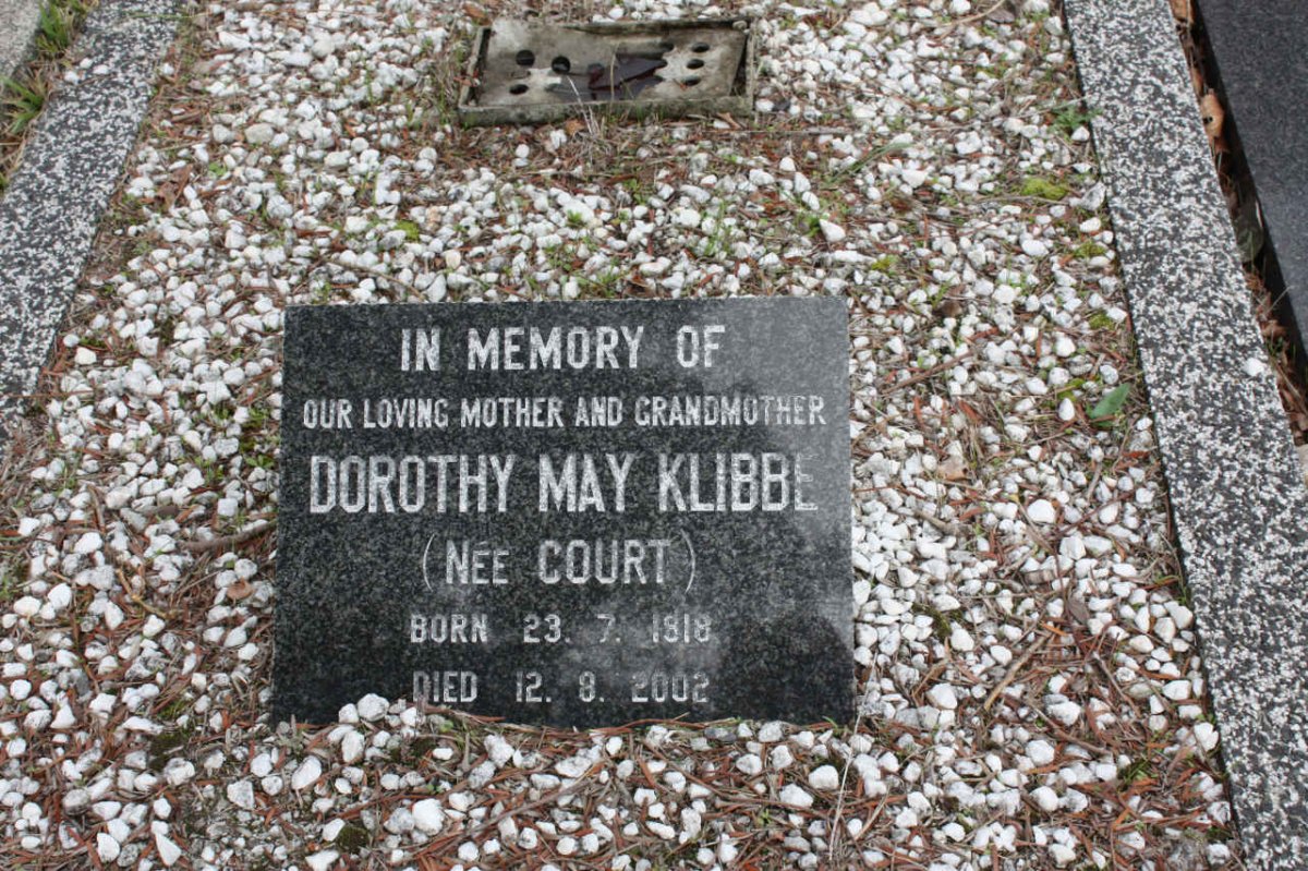 KLIBBE Dorothy May nee COURT 1918-2002