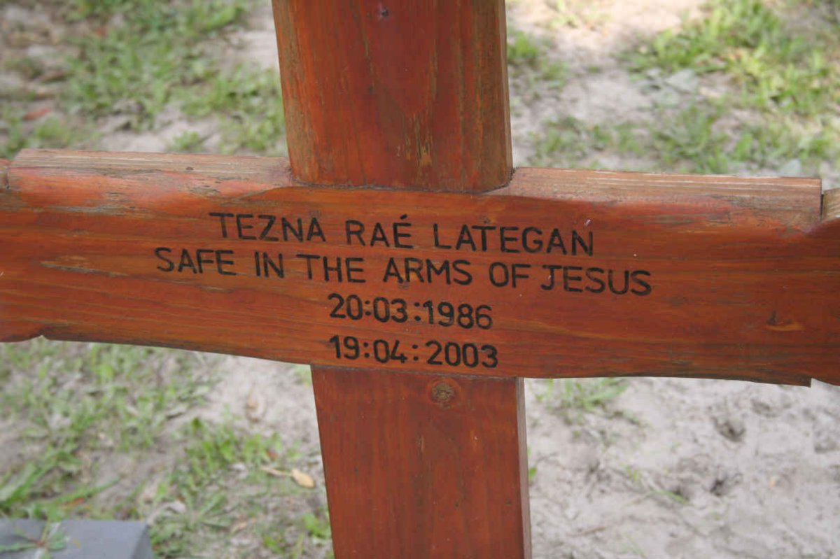 LATEGAN Tezna Raé 1986-2003