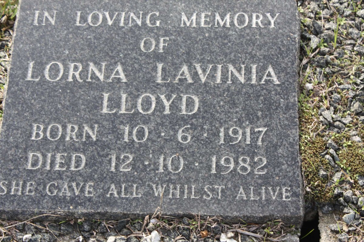 LLOYD Lorna Lavinia 1917-1982 :: KING Robert Main Campbell 1942-1972 _2