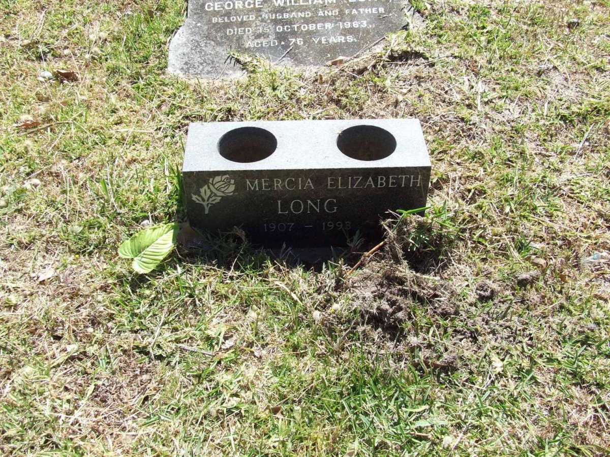 LONG George William -1983 &amp; Mercia Elizabeth 1907-1993