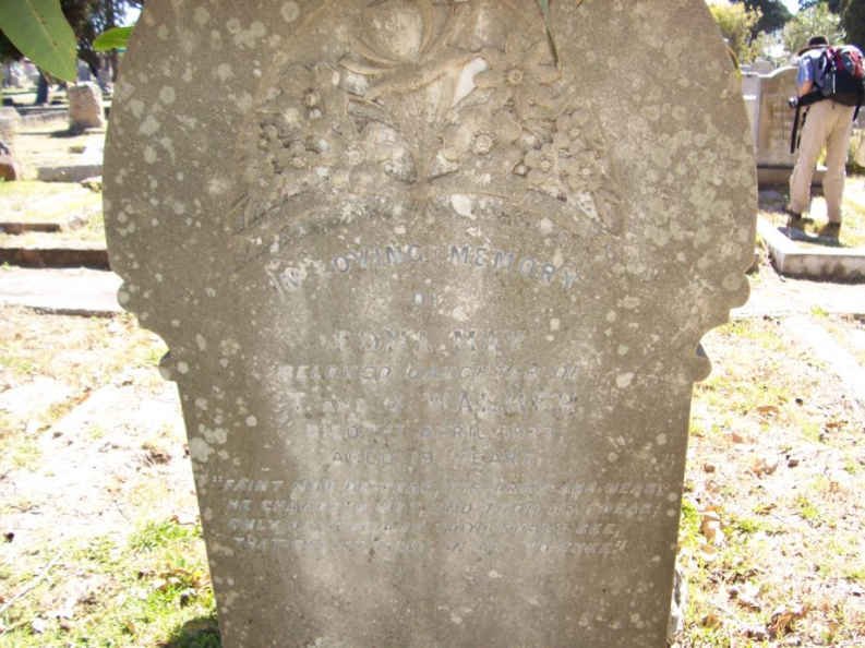 MAXWELL E.M.