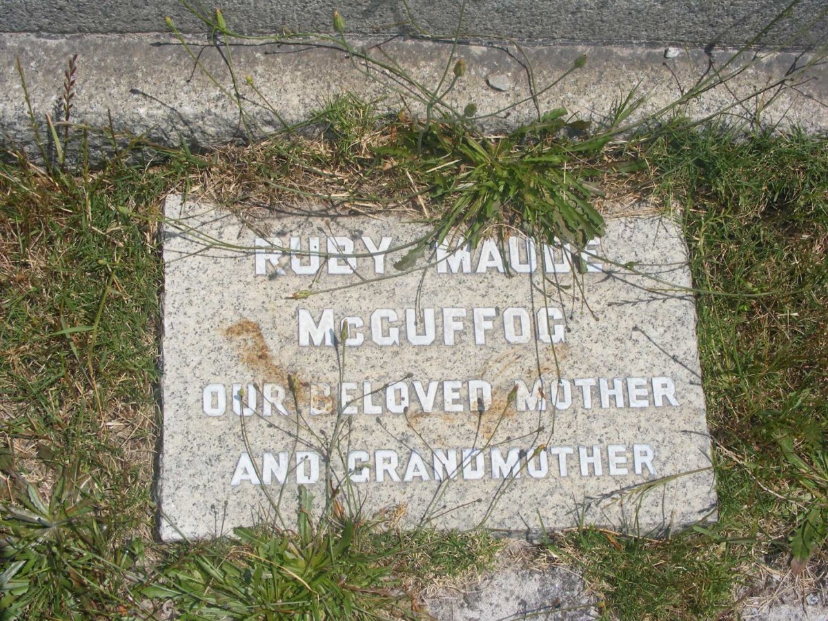 MCGUFFOG William Alexander & Ruby Maude _3