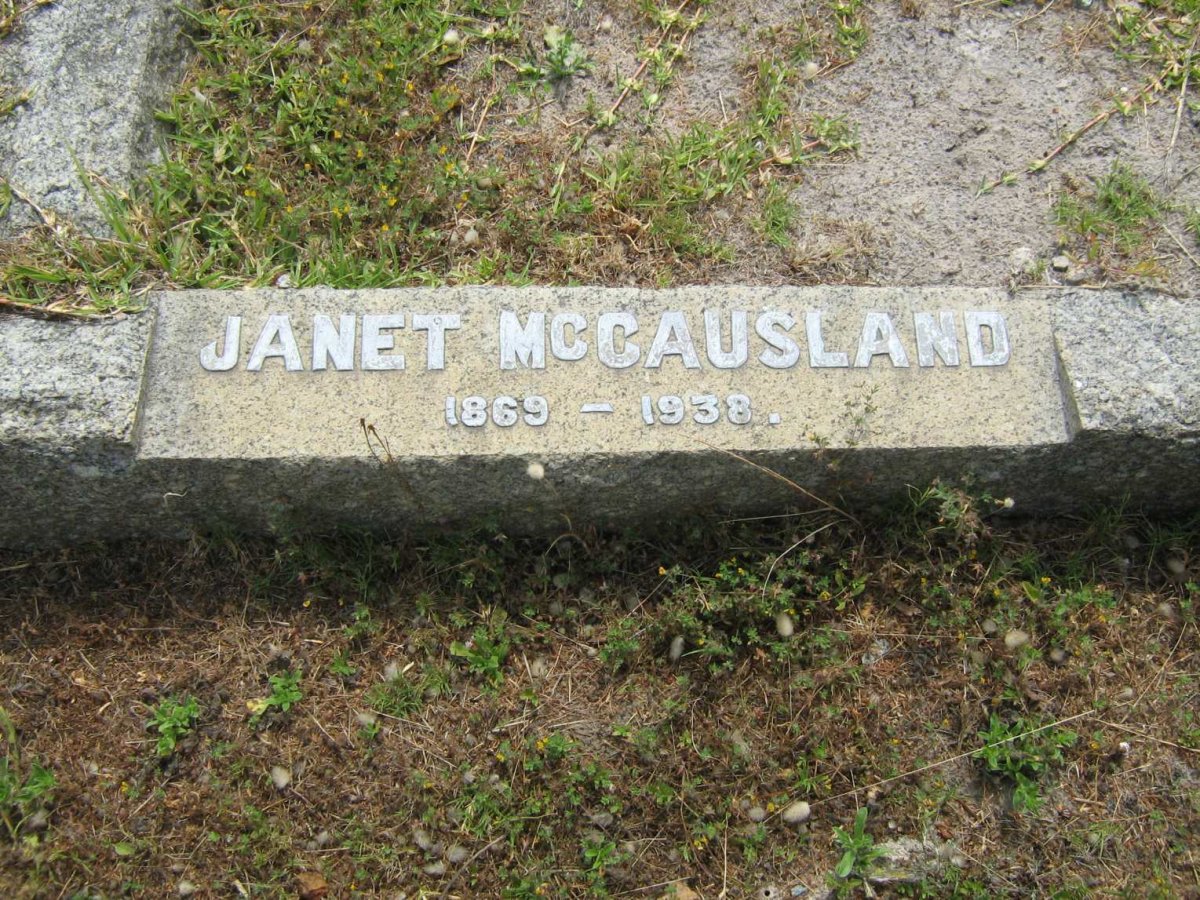 MCCAUSLAND Janet 1869-1938