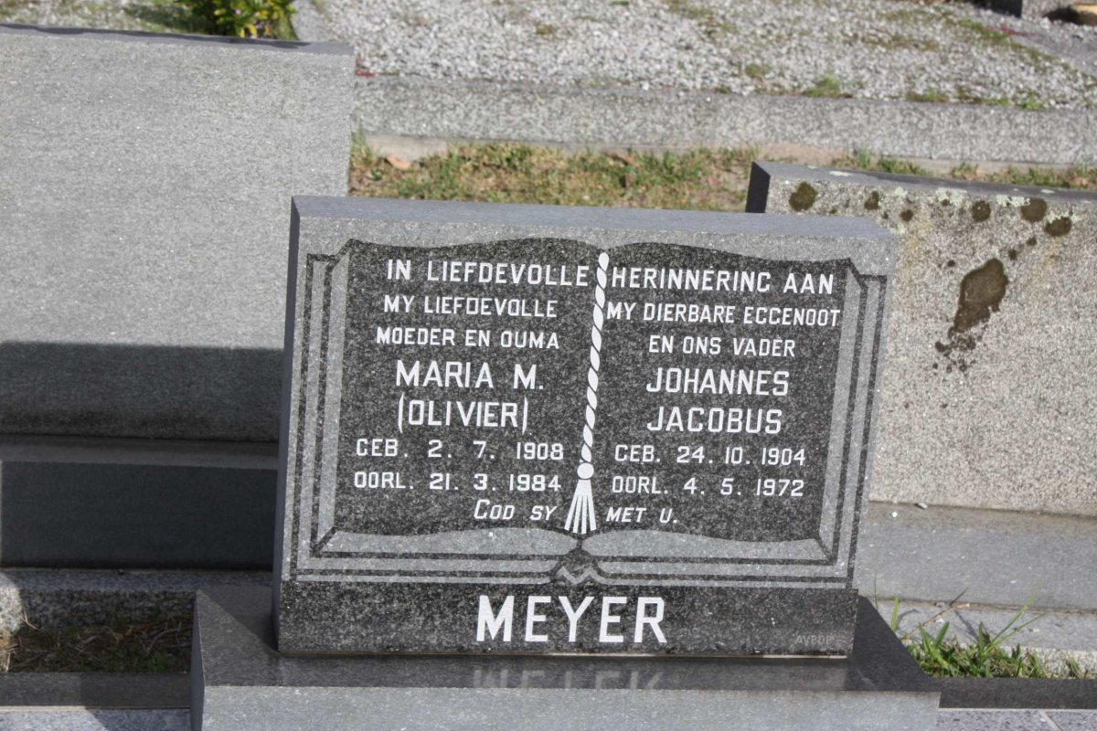 MEYER Johannes Jacobus 1904-1972 & Maria M. OLIVIER 1908-1984