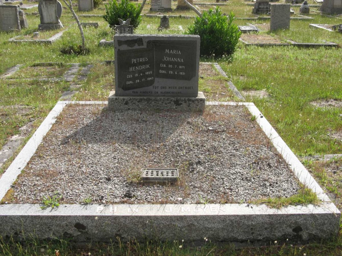 MEYER Petrus Hendrik 1855-1943 & Maria Johanna 1871-1931