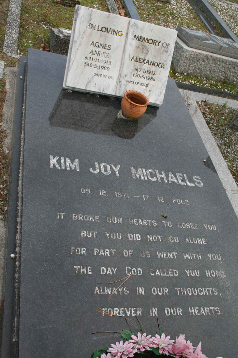 MICHAELS Alexander 1912-1986 & Agnes Annie 1913-1980 :: MICHAELS Kim Joy 1971-2002 _1
