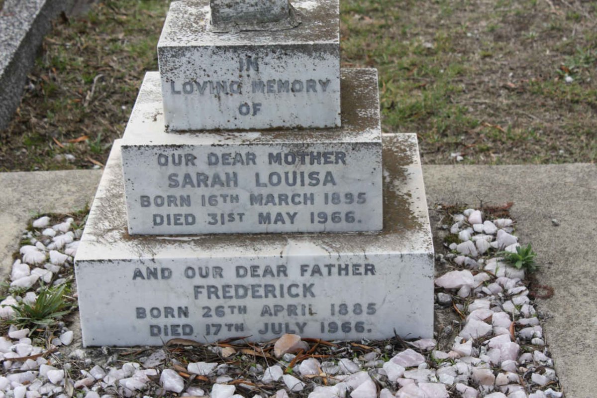 MURRAY Frederick 1885-1966 &amp; Sarah Louisa 1895-1966 _2