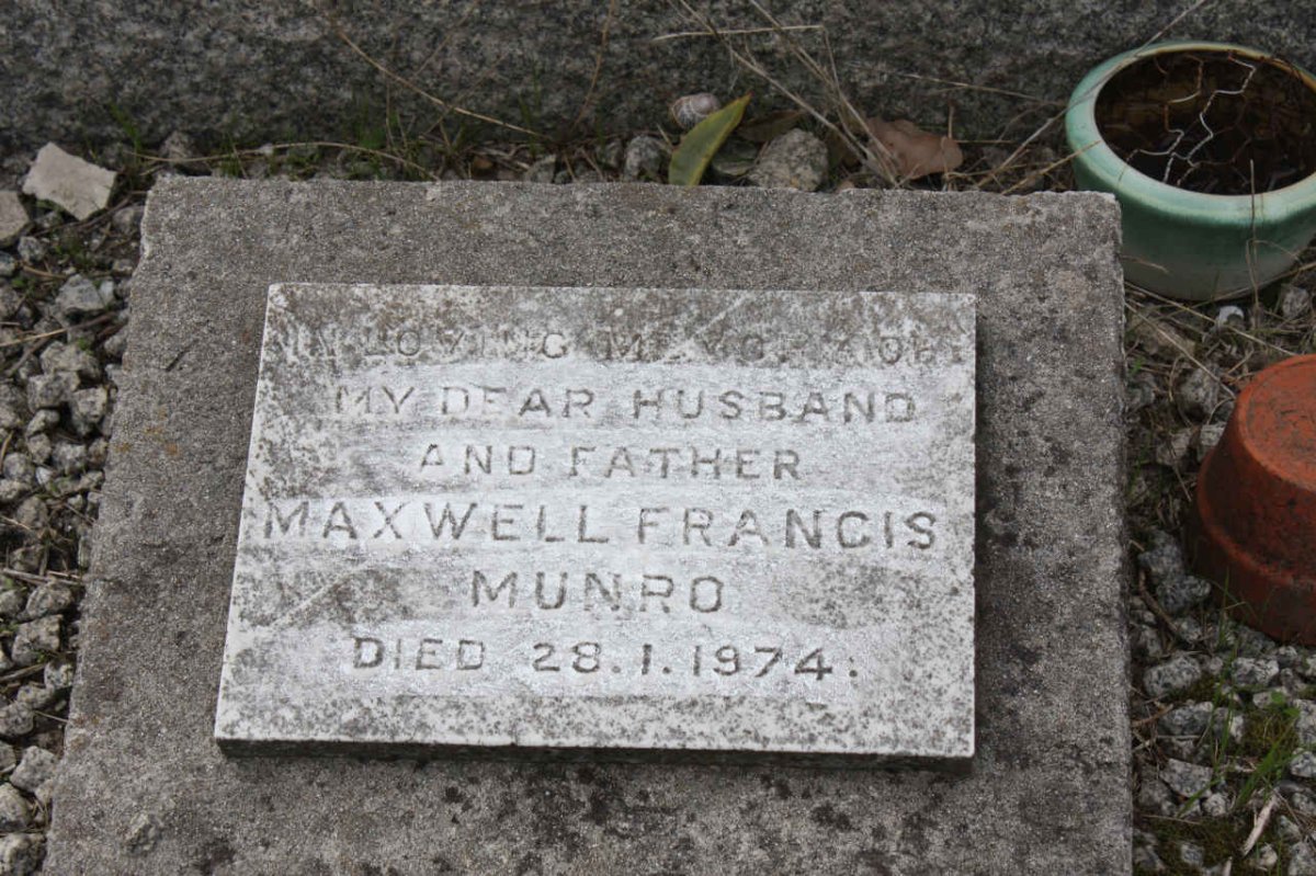 MUNRO Maxwell Francis -1974
