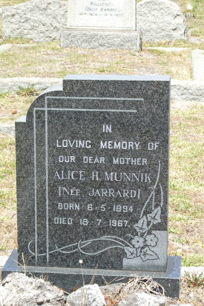 MUNNIK Alice H. nee JARRARD 1894-1967