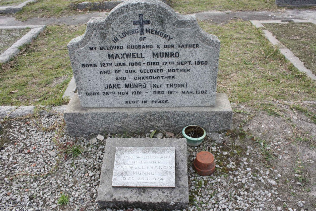 MUNRO Maxwell 1896-1960 &amp; Jane THORN 1901-1982 :: MUNRO Maxwell Francis -1974