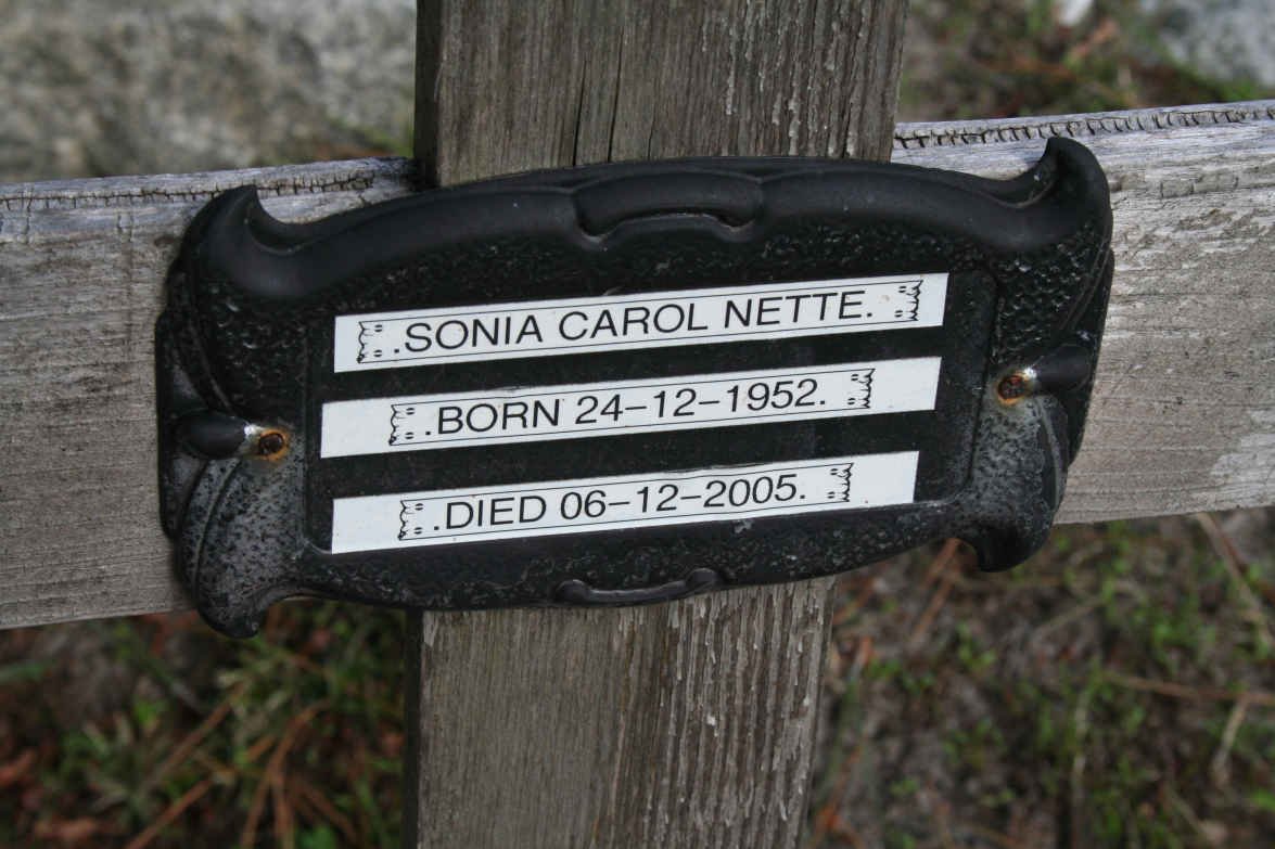 NETTE Sonia Carol 1952-2005