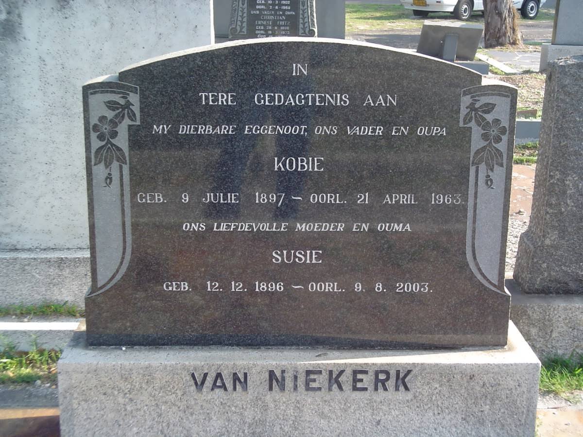 NIEKERK Kobie, van 1897-1963 &amp; Susie 1896-2003