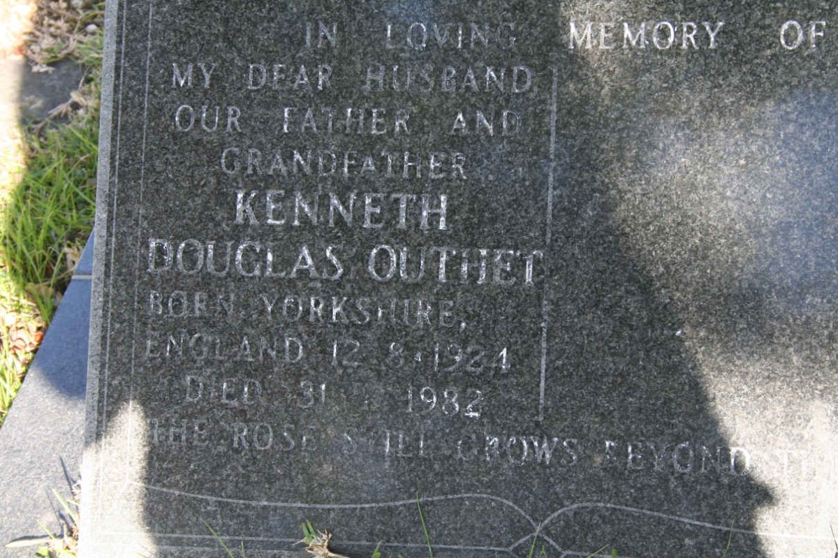 OUTHET Kenneth Douglas 1924-1982