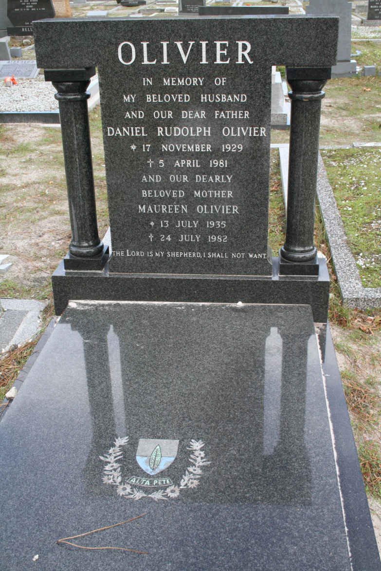 OLIVIER Daniel Rudolph 1929-1981 &amp; Maureen 1935-1982