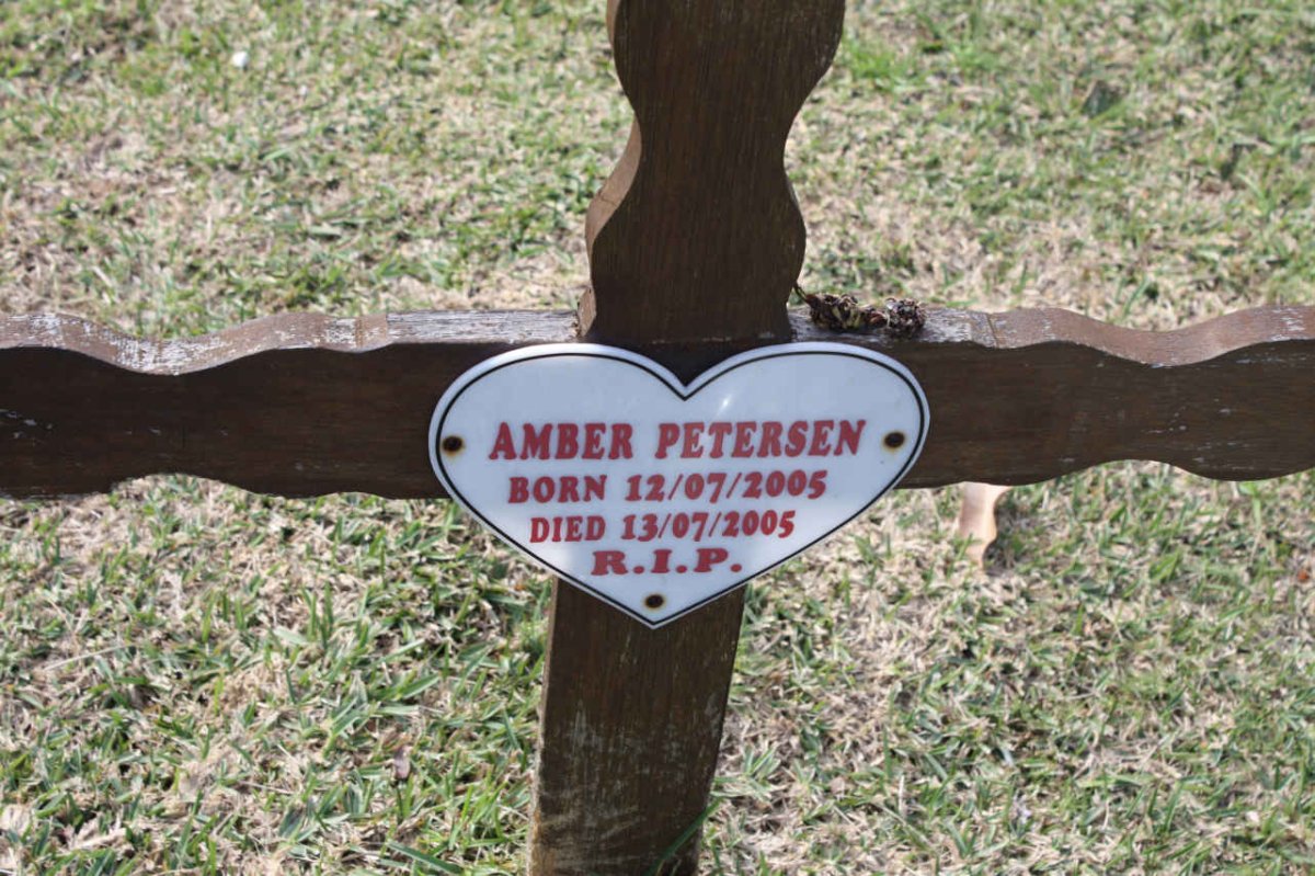 PETERSEN Amber 2005-2005