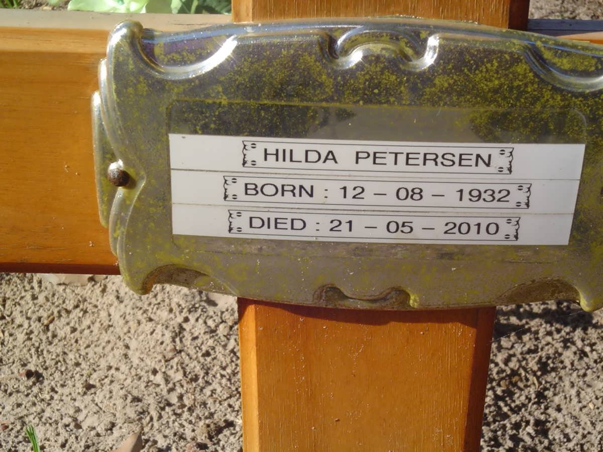 PETERSEN Hilda 1932-2010