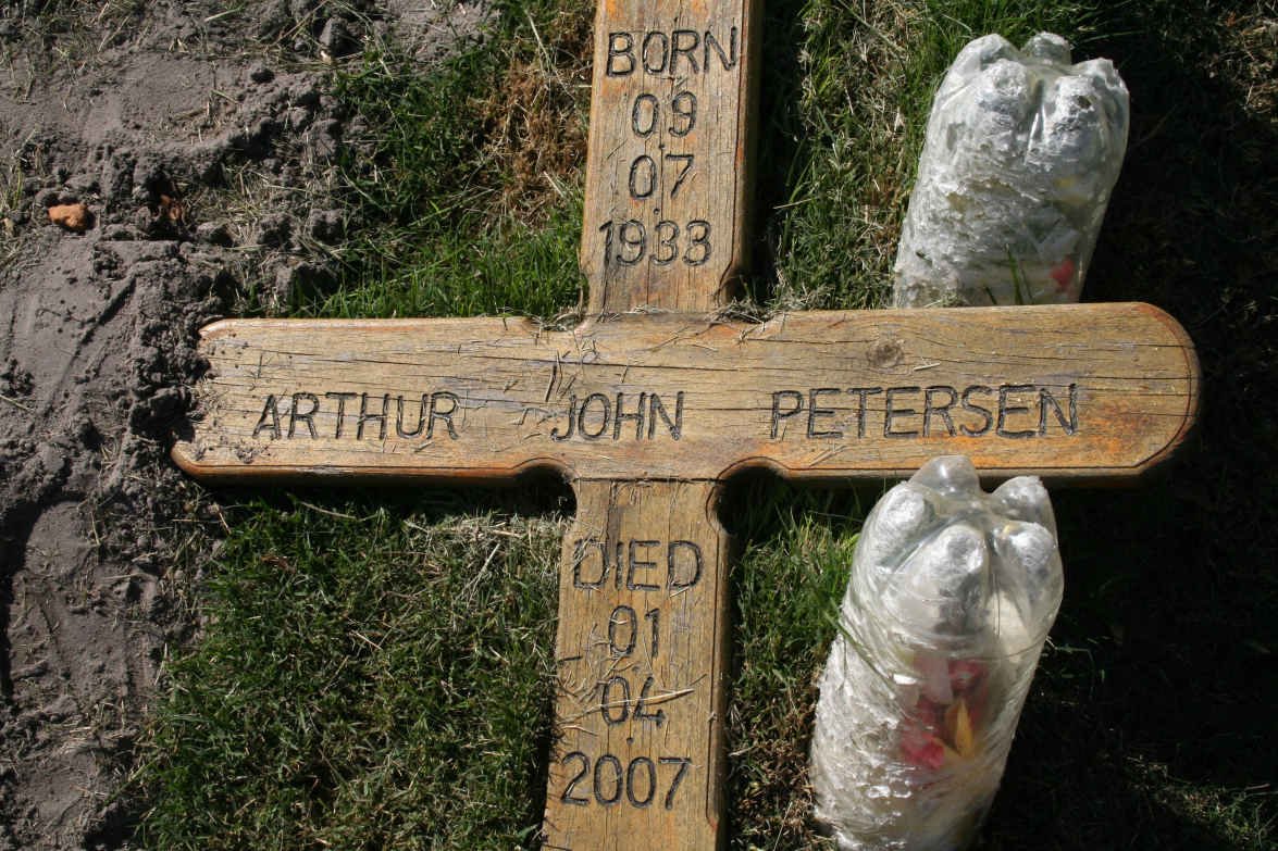 PETERSEN Arthur John 1933-2007
