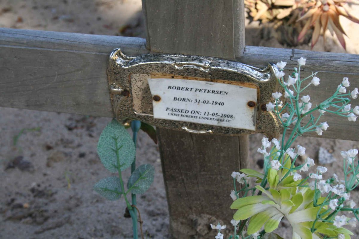 PETERSEN Robert 1940-2008