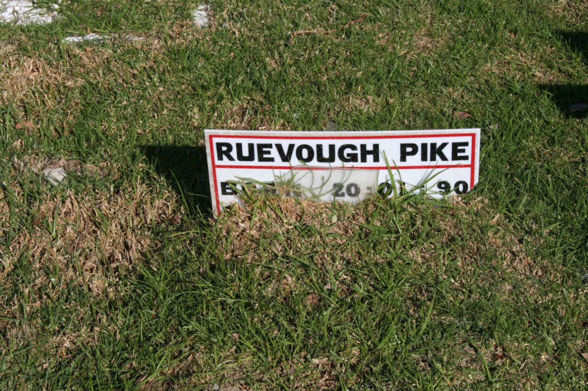 PIKE Ruevough 1990-?
