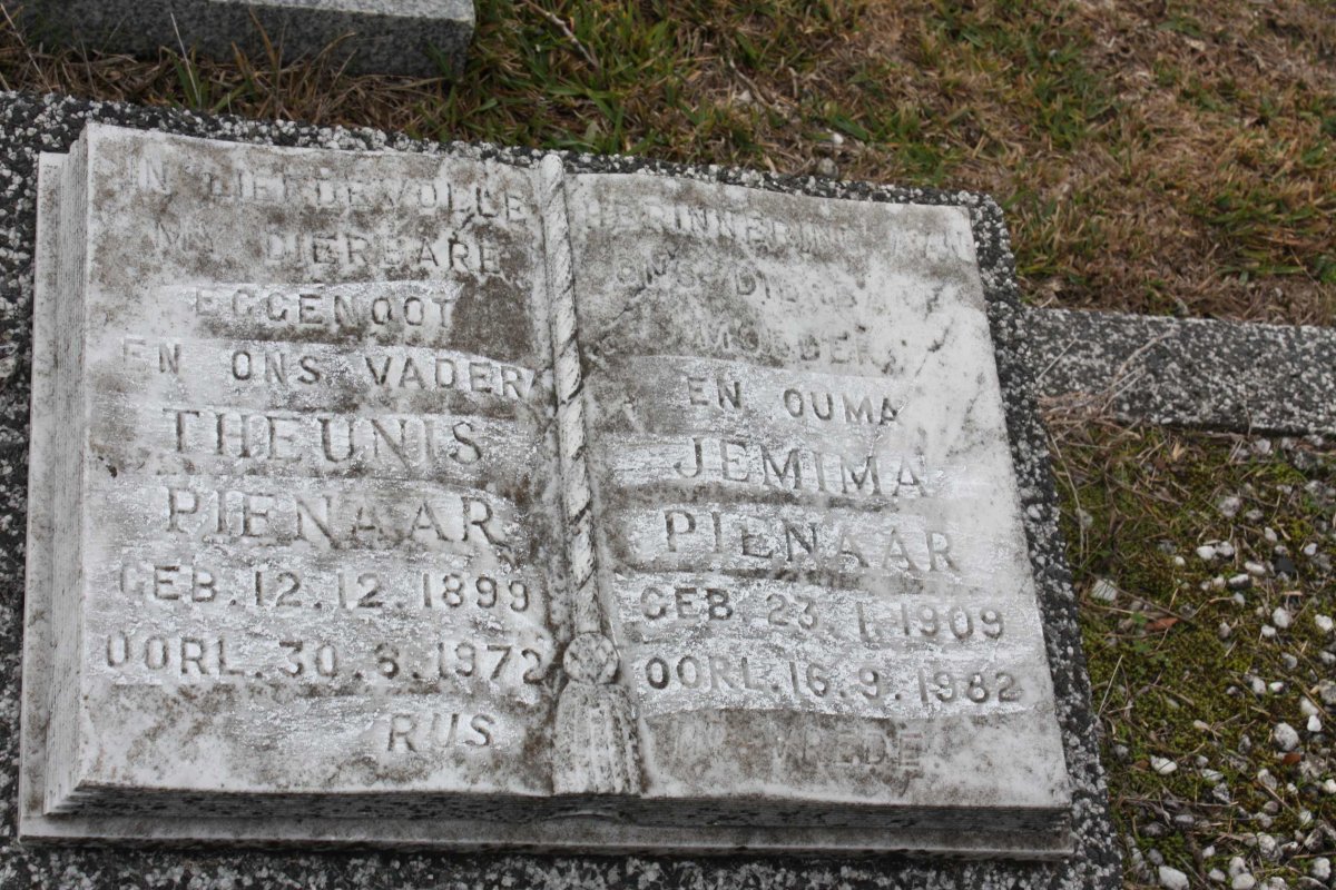 PIENAAR Theunis 1899-1972 &amp; Jemima 1909-1982
