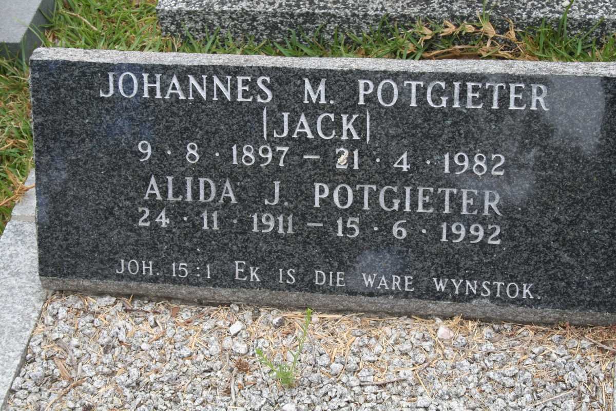 POTGIETER Johannes M. 1897-1982 &amp; Alida J. 1911-1992