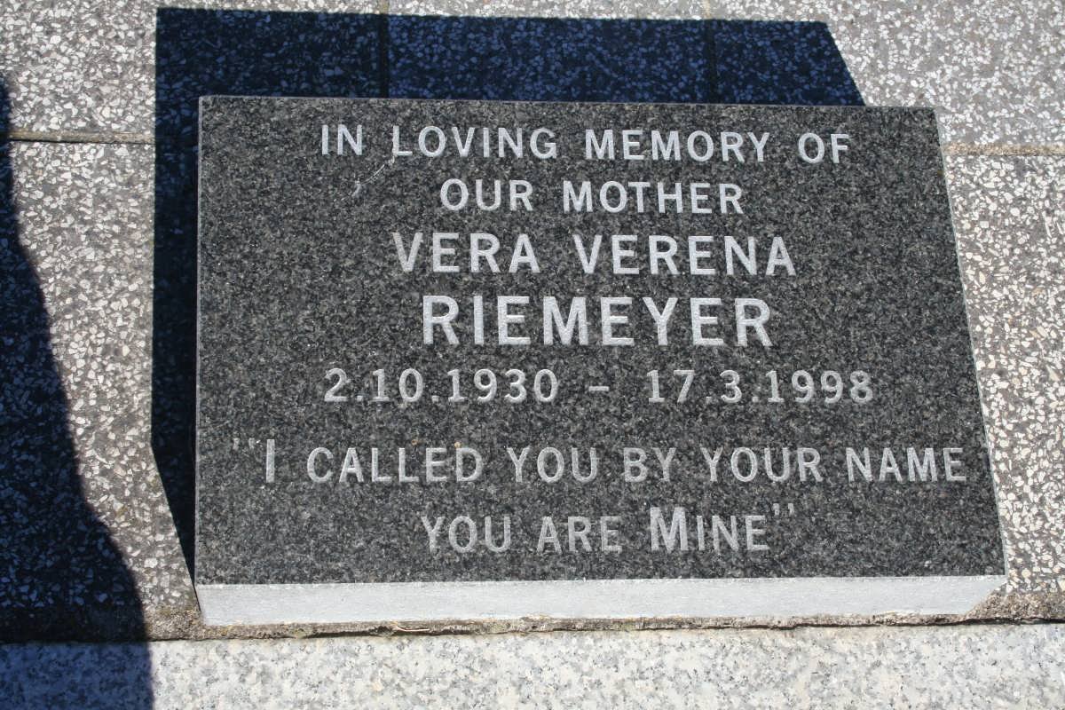 RIEMEYER Vera Verena 1930-1998