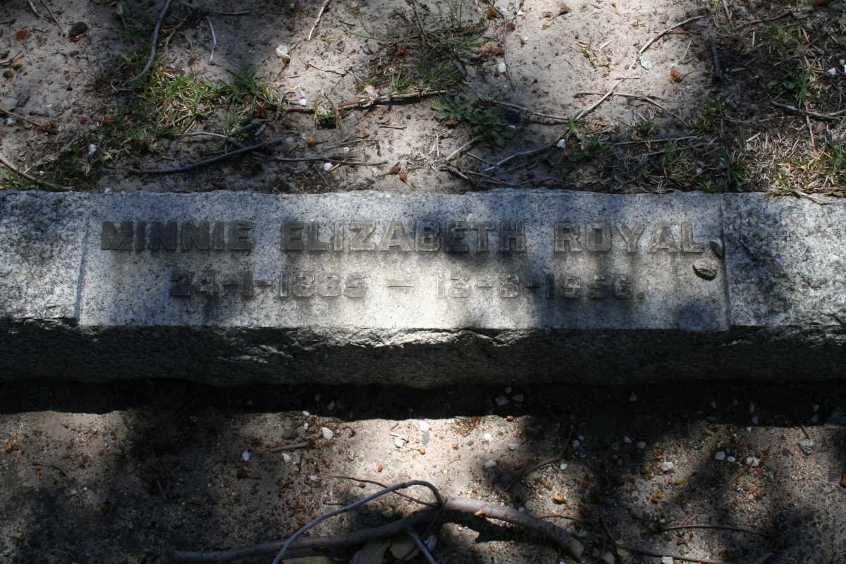 ROYAL Minnie Elizabeth 1885-1956