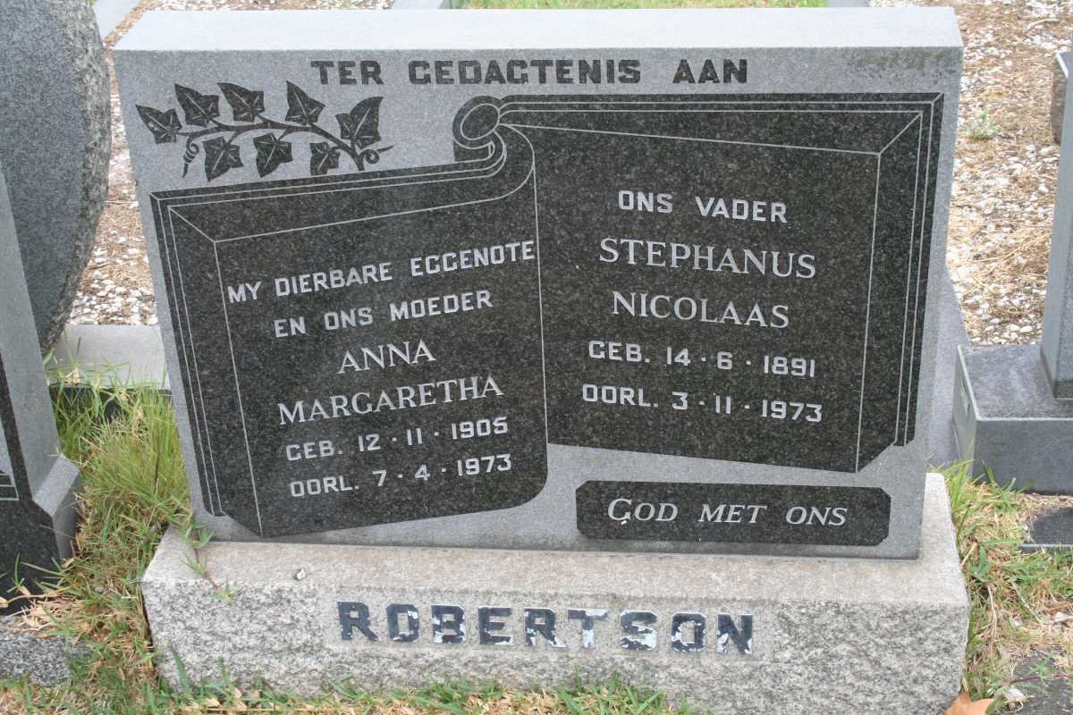 ROBERTSON Stephanus Nicolaas 1891-1973 &amp; Anna Margaretha 1905-1973