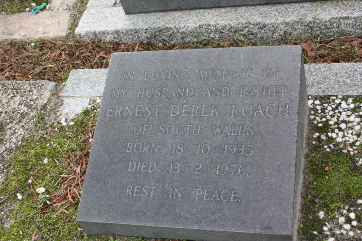 ROACH Ernest Derek 1935-1976